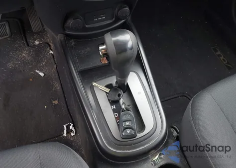 2010 Kia Soul + z USA, uszkodzony, nr VIN KNDJT2A20A7181200